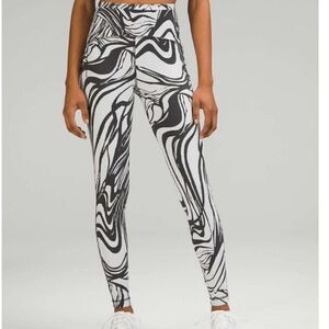 Lululemon Swift Speed High Rise Leggings Tights Jacquard Size 0 Black White